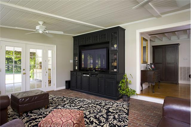 1488 Coleman Road Franklin, TN 37064 - Photo 6 of 20 Another view of the den showing the built-in entertainment center