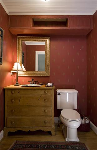 1488 Coleman Road Franklin, TN 37064 - Photo 8 of 20 Attractive powder room on first floor.