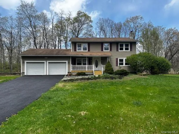 $610,000 | 6 Fletcher Drive, Hopewell Junction, NY 12533