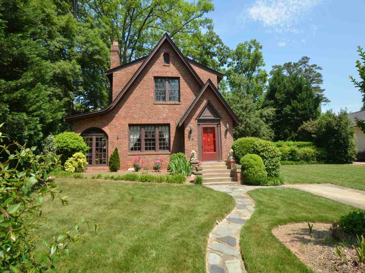 5 Beechridge Road Raleigh, NC 27608 - Photo 1 of 23 Photo 1