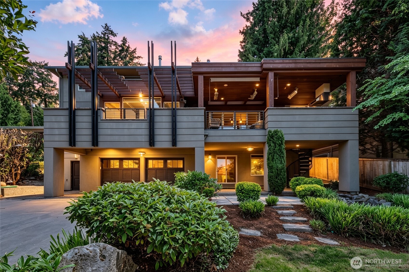 3225 West Mercer Way Mercer Island, WA 98040 - Photo 1 of 34