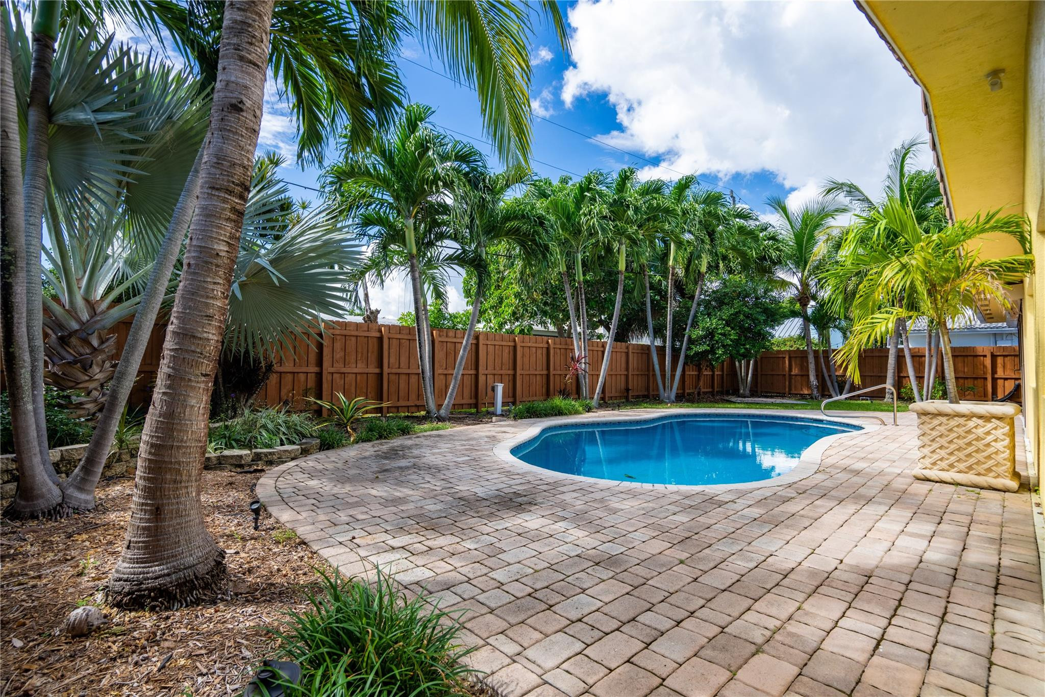 2742 Northeast 32nd Street Lighthouse Point, FL 33064 - Photo 37 of 40 Photo 37