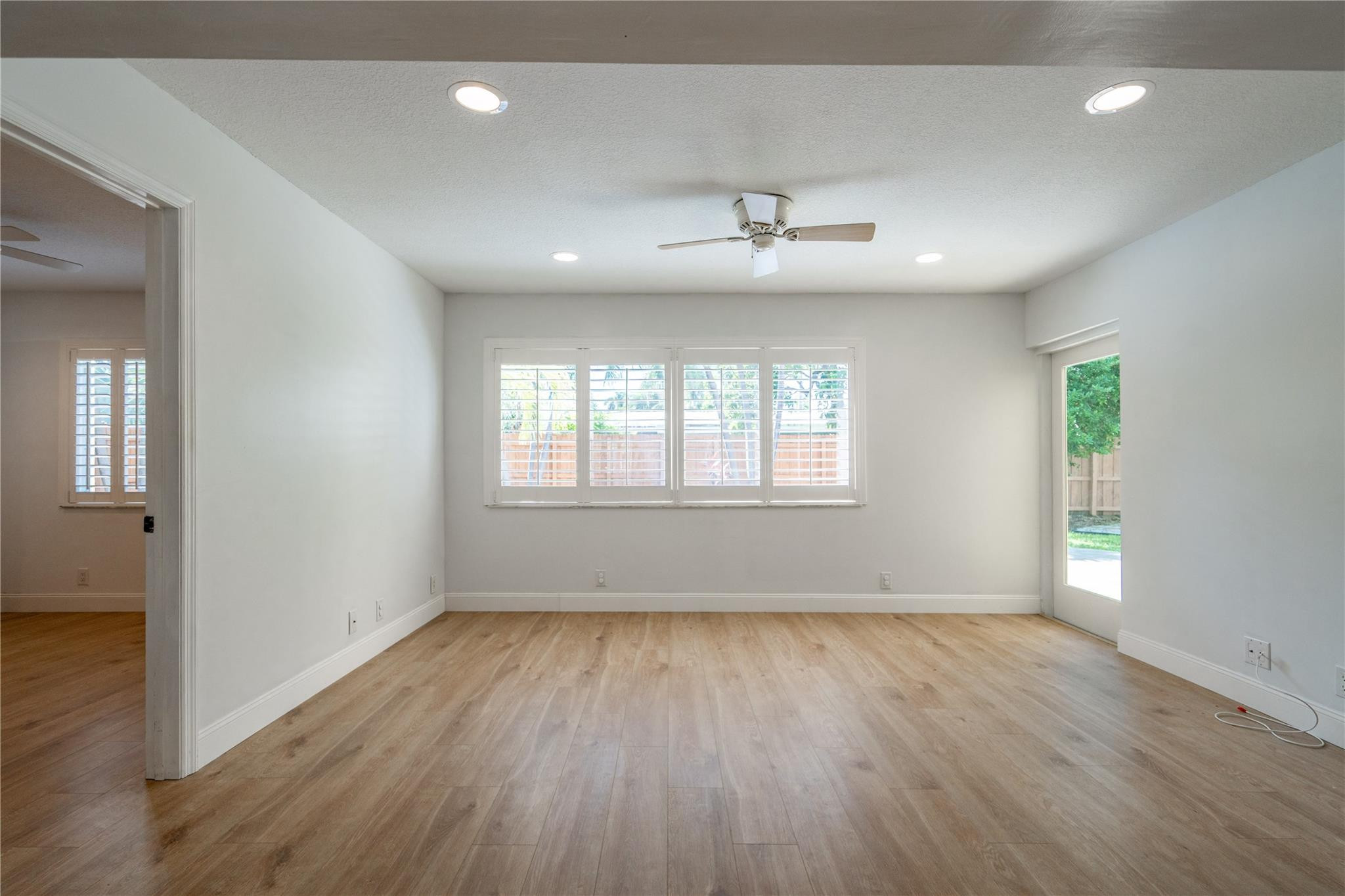 2742 Northeast 32nd Street Lighthouse Point, FL 33064 - Photo 8 of 40 Photo 8