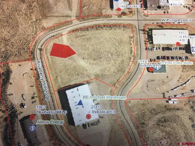 a picture of a bathroom