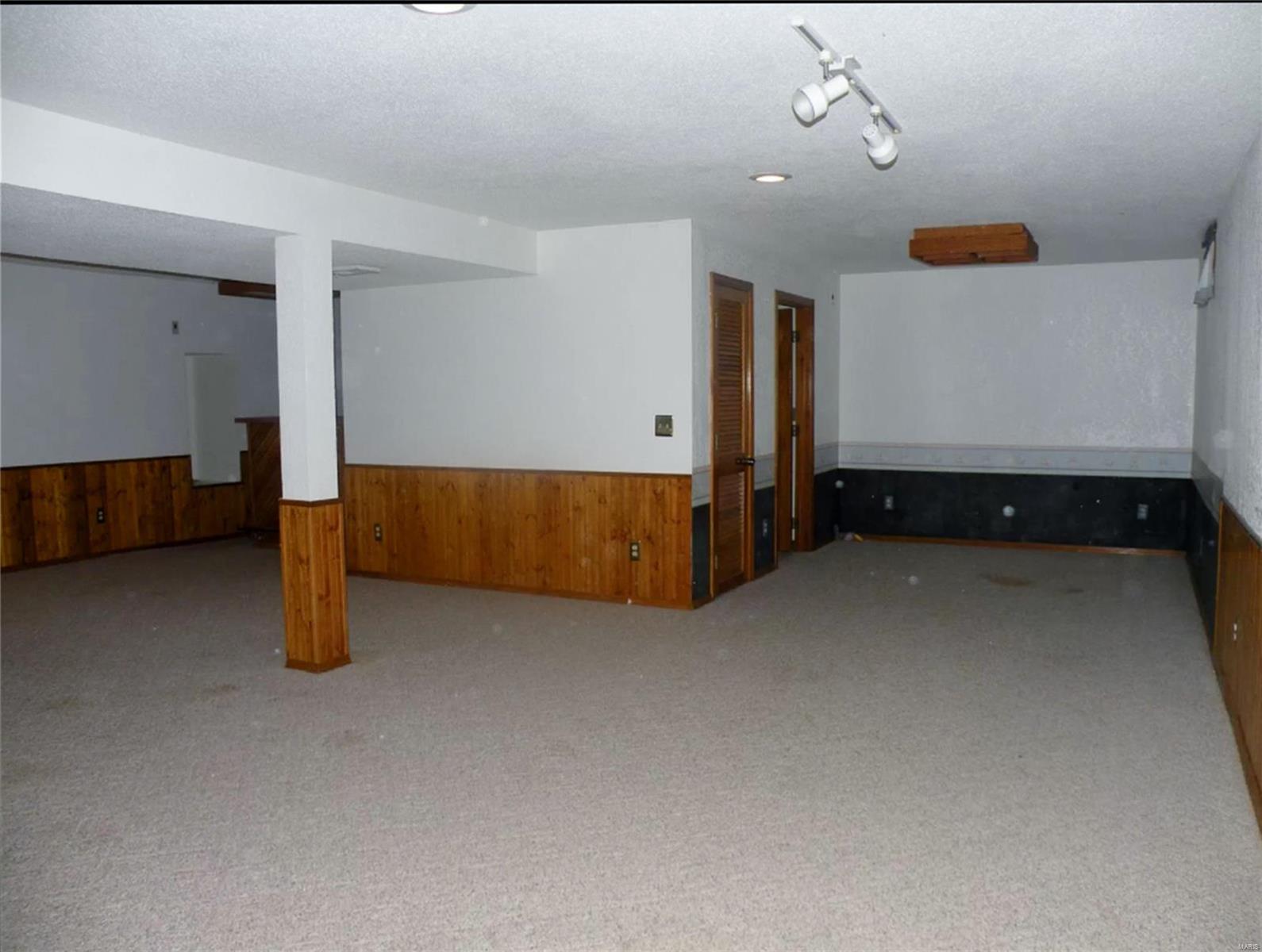 307 Cook Avenue Hamel, IL 62046 - Photo 11 of 16 Gallery Image 11
