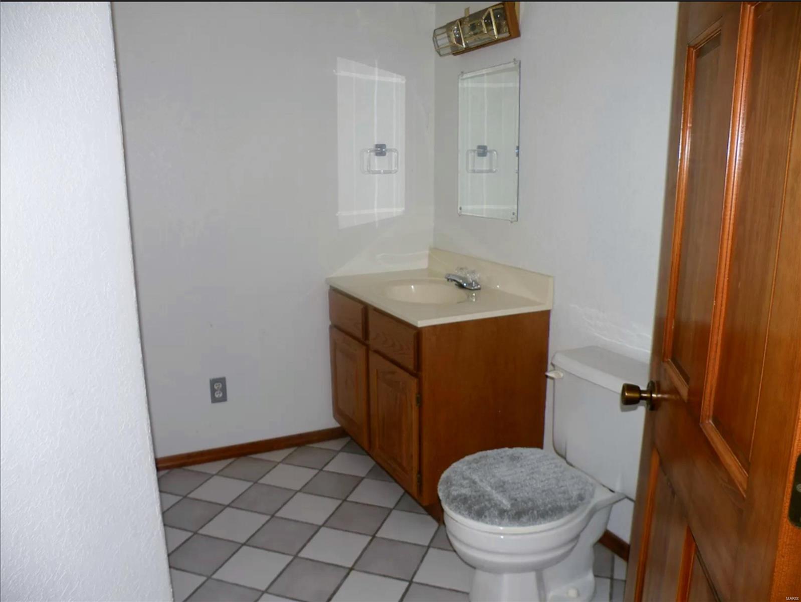 307 Cook Avenue Hamel, IL 62046 - Photo 14 of 16 Gallery Image 14