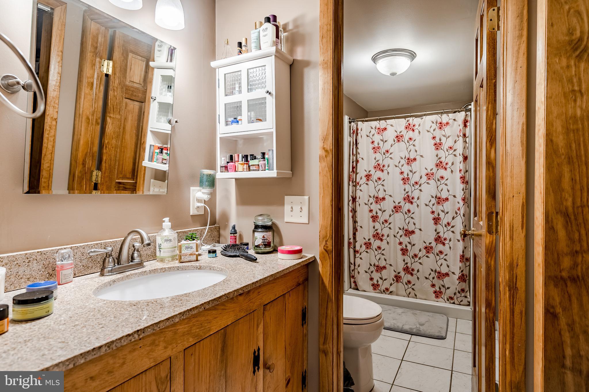 3812 Wilhelm Road Bethlehem, PA 18015 - Photo 16 of 30 Gallery Image 16