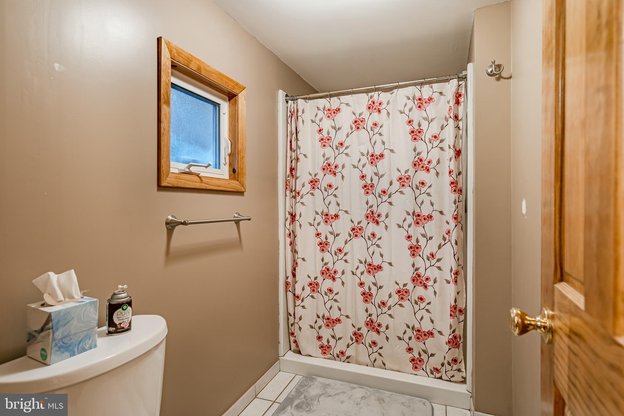 3812 Wilhelm Road Bethlehem, PA 18015 - Photo 17 of 30 Gallery Image 17
