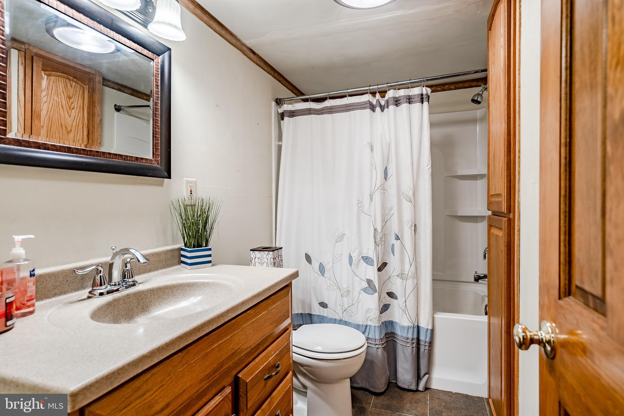 3812 Wilhelm Road Bethlehem, PA 18015 - Photo 21 of 30 Gallery Image 21
