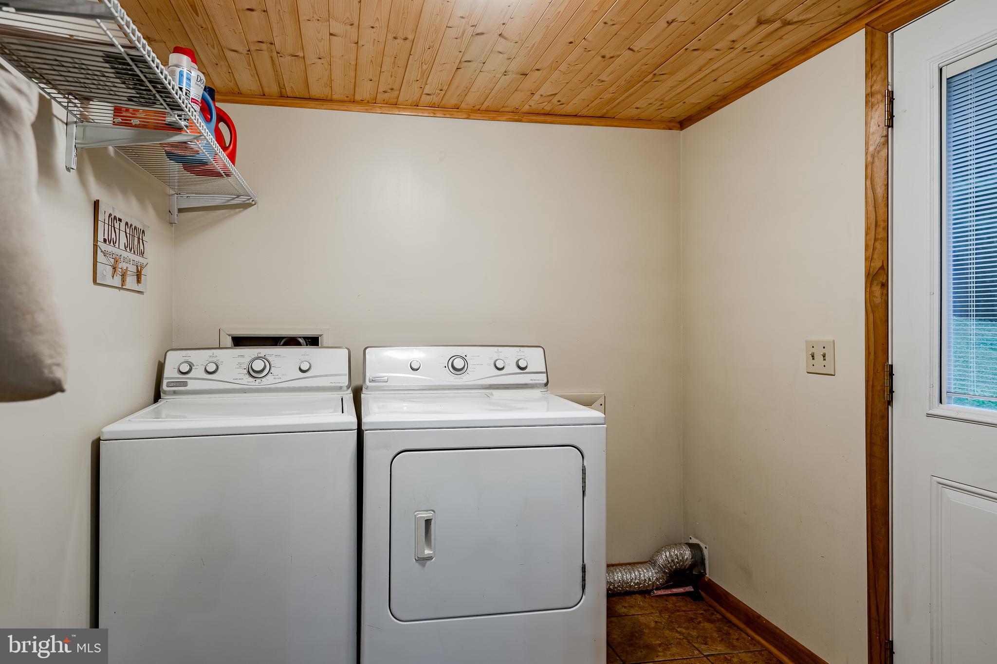 3812 Wilhelm Road Bethlehem, PA 18015 - Photo 23 of 30 Gallery Image 23
