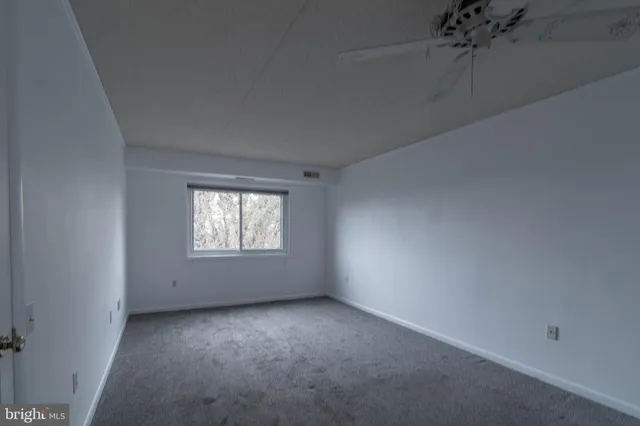 $145,000 | 1631 Edgewood Place, Unit 103, Hagerstown, MD 21740