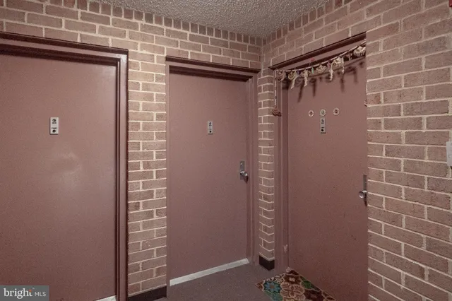 $145,000 | 1631 Edgewood Place, Unit 103, Hagerstown, MD 21740