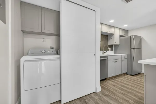 $2,200 | 612 Executive Center Drive, Unit 3107, West Palm Beach, FL 33401