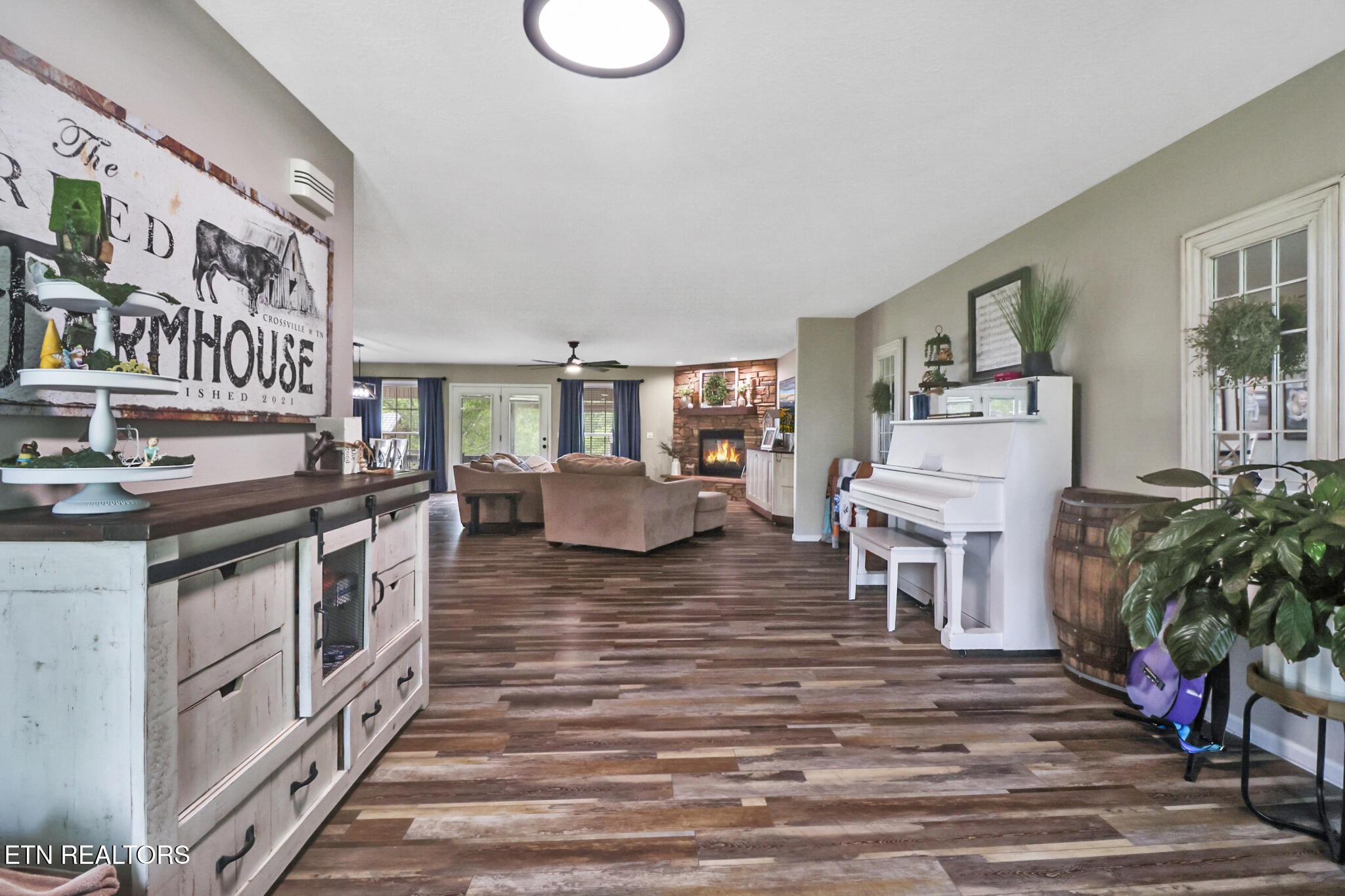 1066 Vandever Road Crossville, TN 38572 - Photo 6 of 60 Gallery Image 6