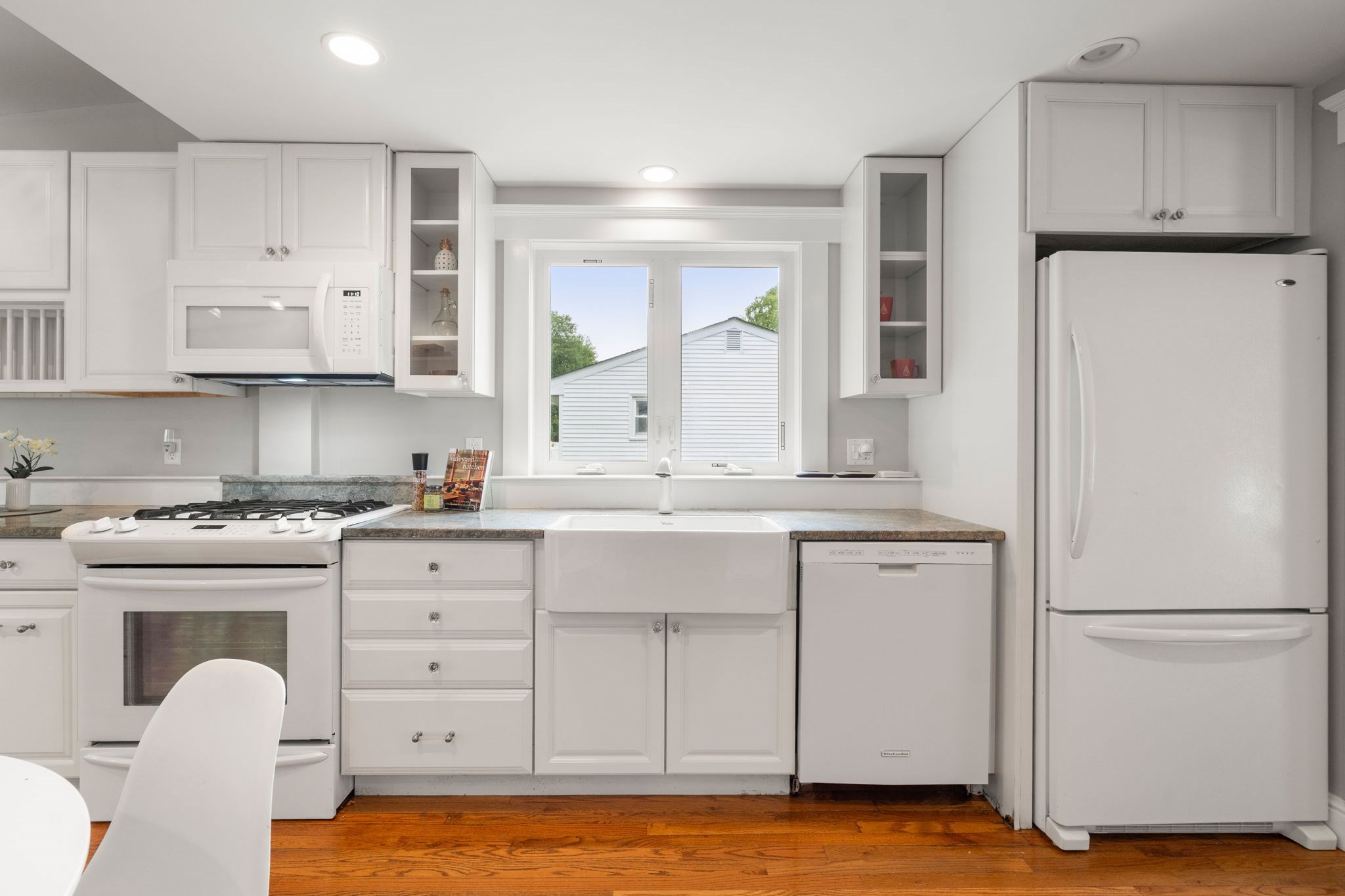203 Channing Road Belmont, MA 02478 - Photo 5 of 19 Gallery Image 5