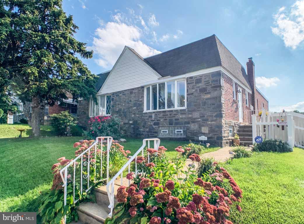 2946 Willits Road Philadelphia, PA 19136 - Photo 1 of 39 Gallery Image 1