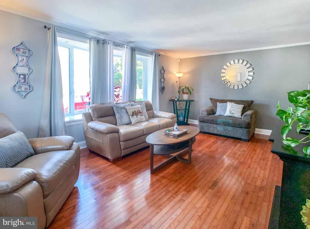 2946 Willits Road Philadelphia, PA 19136 - Photo 6 of 39 Gallery Image 6