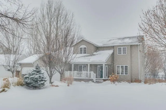 $515,000 | 2907 Eagle Drive, Moorhead, MN 56560