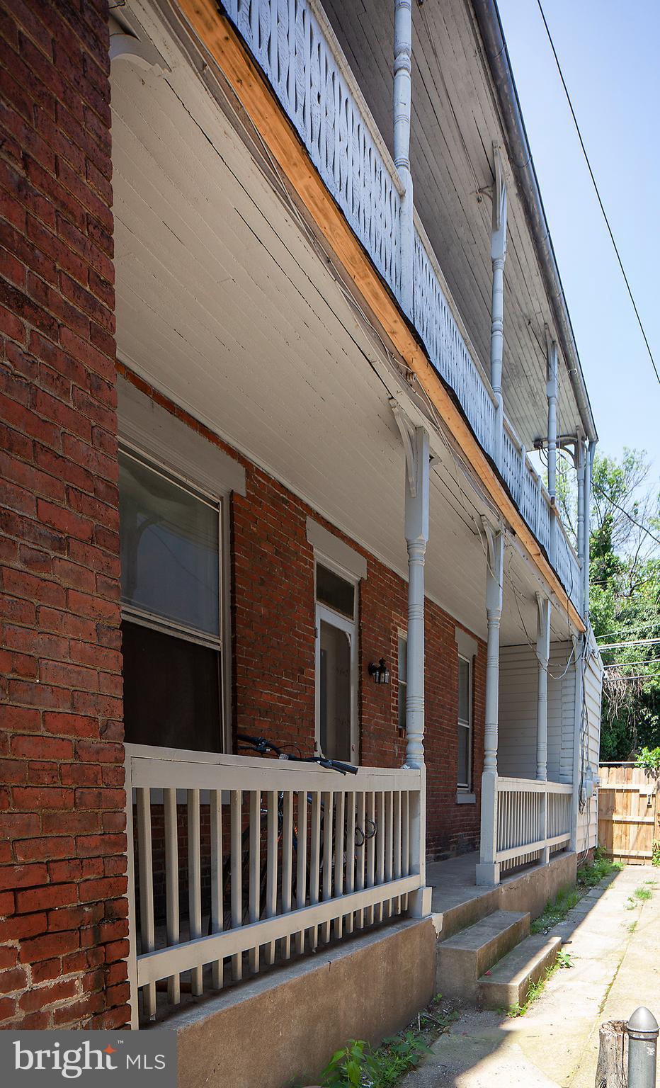 1342 State Street, Unit 1F Harrisburg, PA 17103 - Photo 12 of 28 a view of a house with a porch