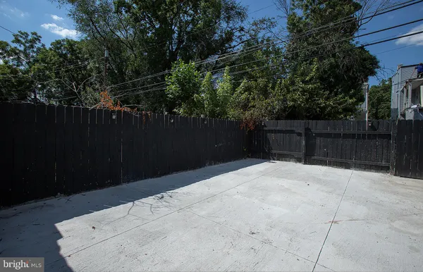 $1,300 | 1342 State Street, Unit 1F, Harrisburg, PA 17103