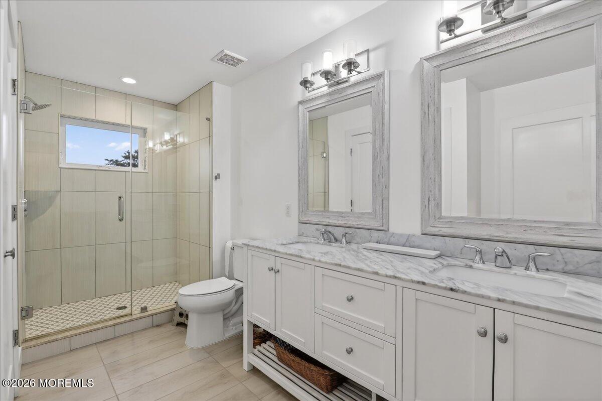 1000 Birmingham Avenue Toms River, NJ 08757 - Photo 25 of 47 28-Bathroom