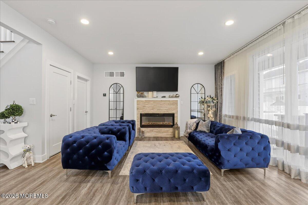 1000 Birmingham Avenue Toms River, NJ 08757 - Photo 9 of 47 12-Family Room