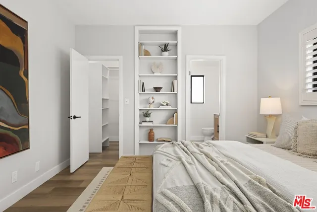 $1,589,000 | 1049 16th Street, Unit 5, Santa Monica, CA 90403