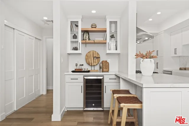 $1,589,000 | 1049 16th Street, Unit 5, Santa Monica, CA 90403