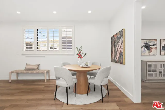 $1,589,000 | 1049 16th Street, Unit 5, Santa Monica, CA 90403