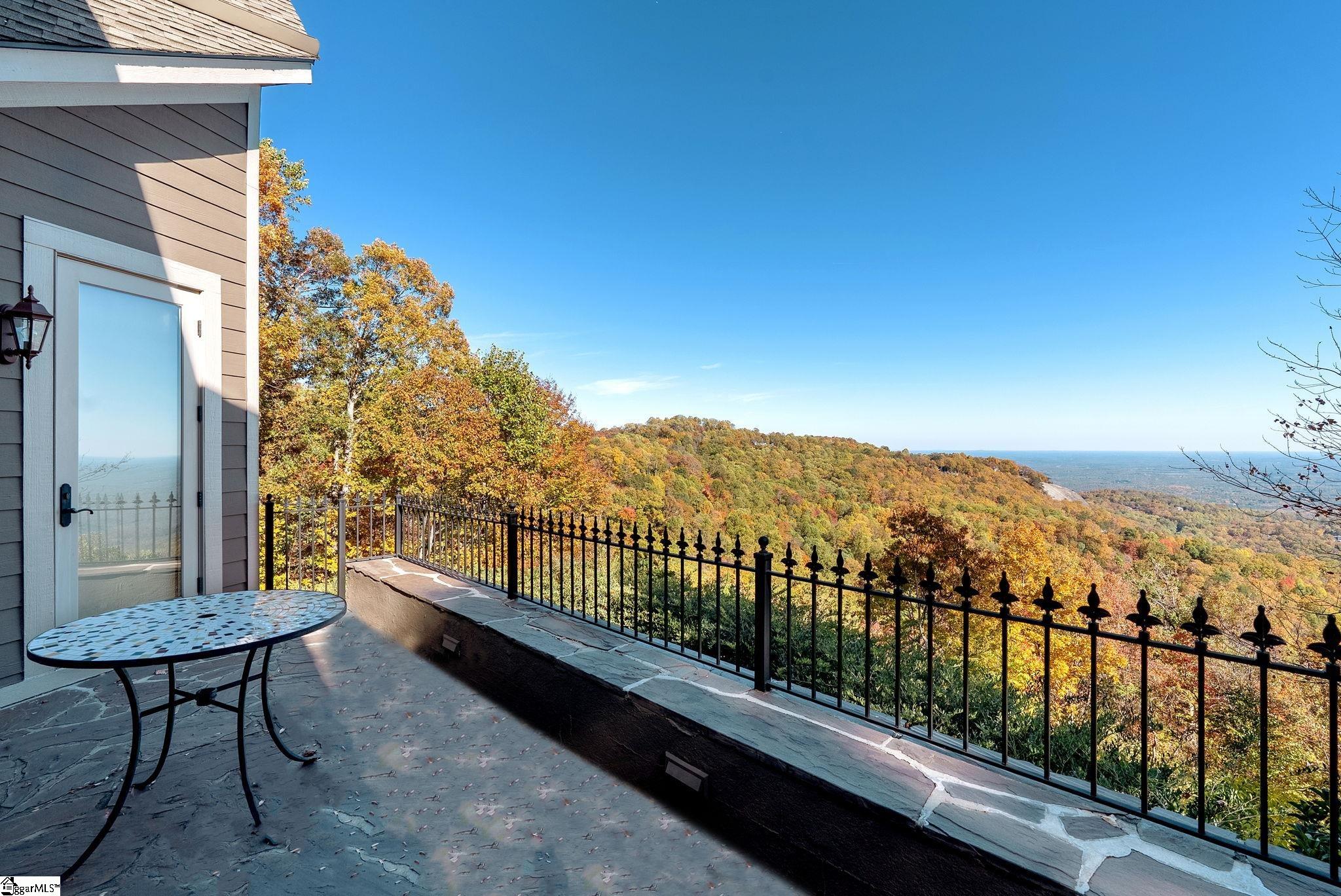 39 The Cliffs Parkway Landrum, SC 29356 - Photo 20 of 44