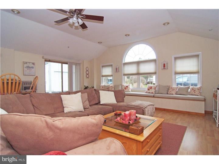 3872 Jeffrey Road Huntingdon Valley, PA 19006 - Photo 20 of 25 Gallery Image 20