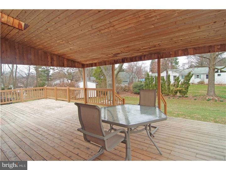 3872 Jeffrey Road Huntingdon Valley, PA 19006 - Photo 6 of 25 Gallery Image 6