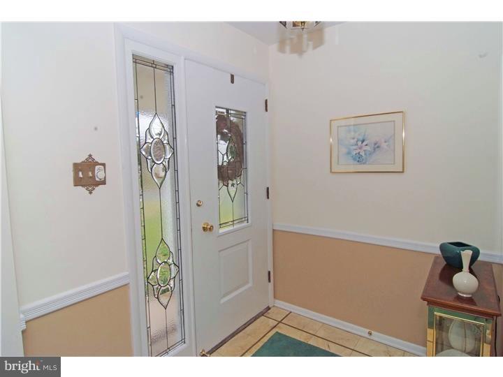 3872 Jeffrey Road Huntingdon Valley, PA 19006 - Photo 8 of 25 Gallery Image 8