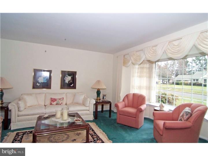 3872 Jeffrey Road Huntingdon Valley, PA 19006 - Photo 9 of 25 Gallery Image 9