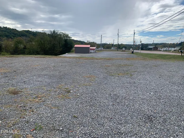 $250,000 | 4987 Bluff City Highway, Unit P 35, Bluff City, TN 37618