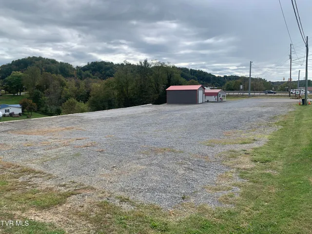 $250,000 | 4987 Bluff City Highway, Unit P 35, Bluff City, TN 37618