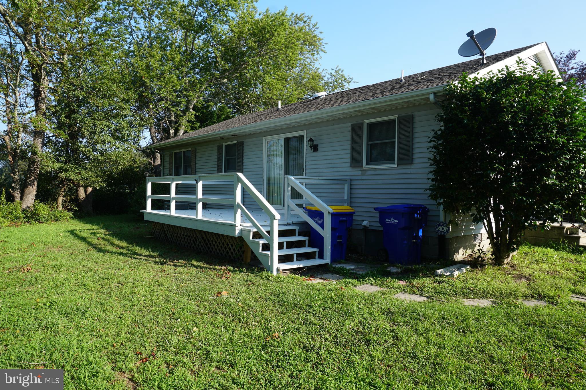 32138 Warren Road Ocean View, DE 19967 - Photo 4 of 21 Nice back deck