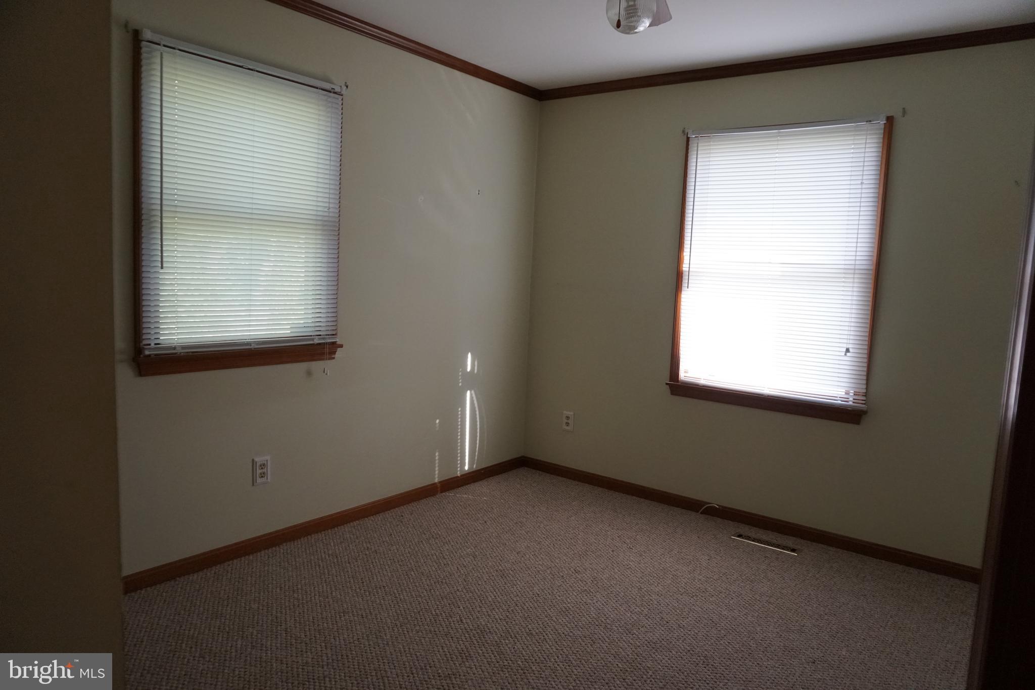 32138 Warren Road Ocean View, DE 19967 - Photo 10 of 21 third bedroom