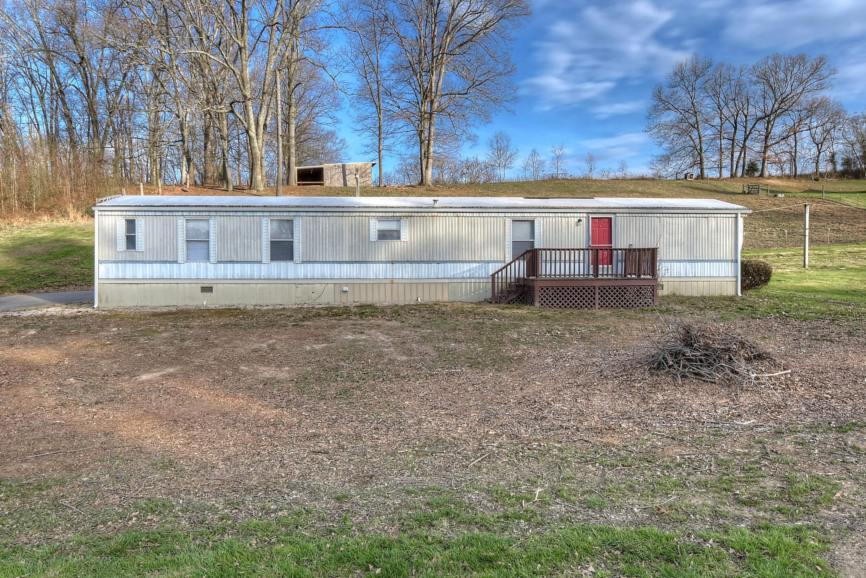 504 East Campground Road Kingsport, TN 37664 - Photo 1 of 30 DSC_0013_4_5_6_7_8_1