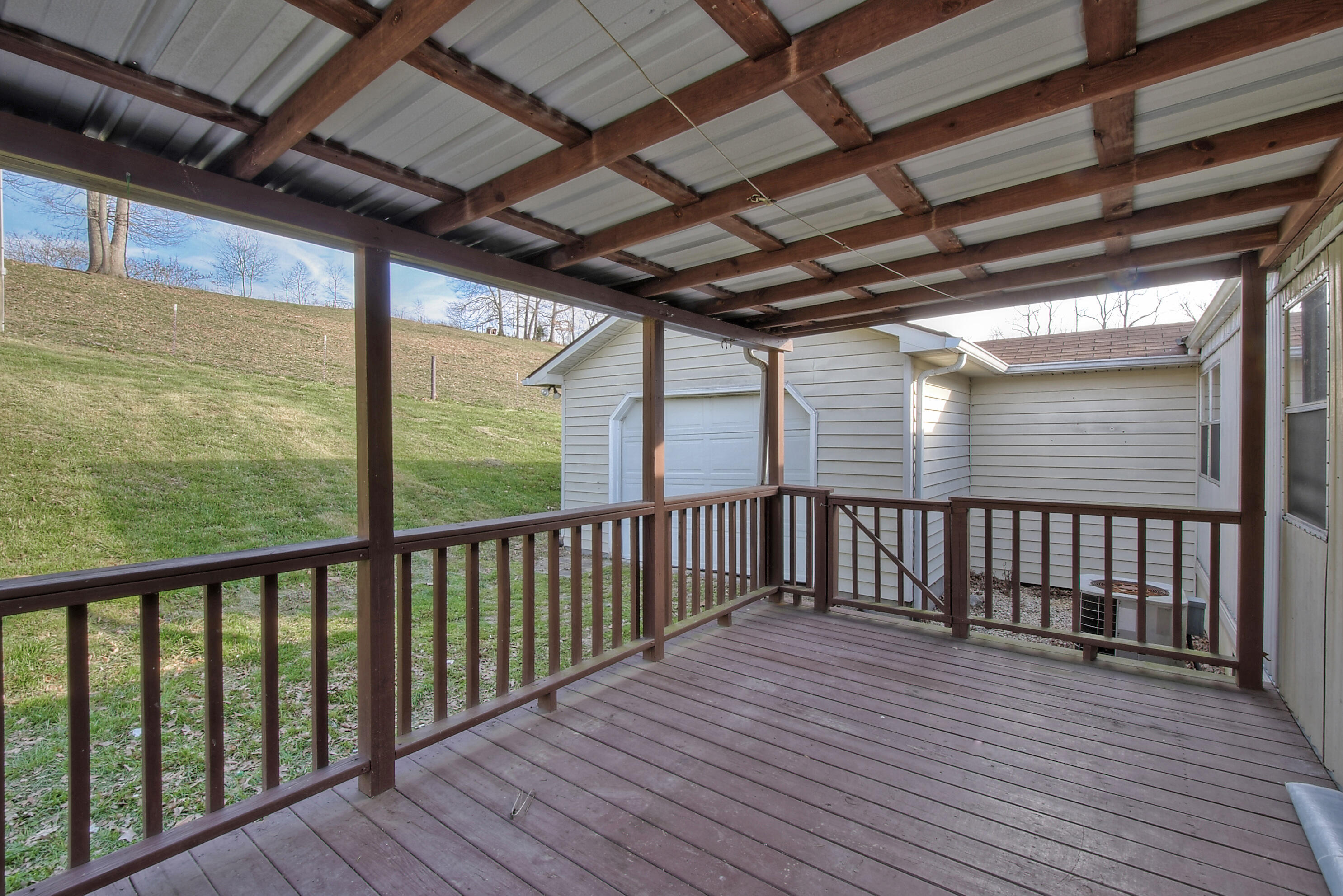 504 East Campground Road Kingsport, TN 37664 - Photo 25 of 30 DSC_0235_36_37_38_39_40