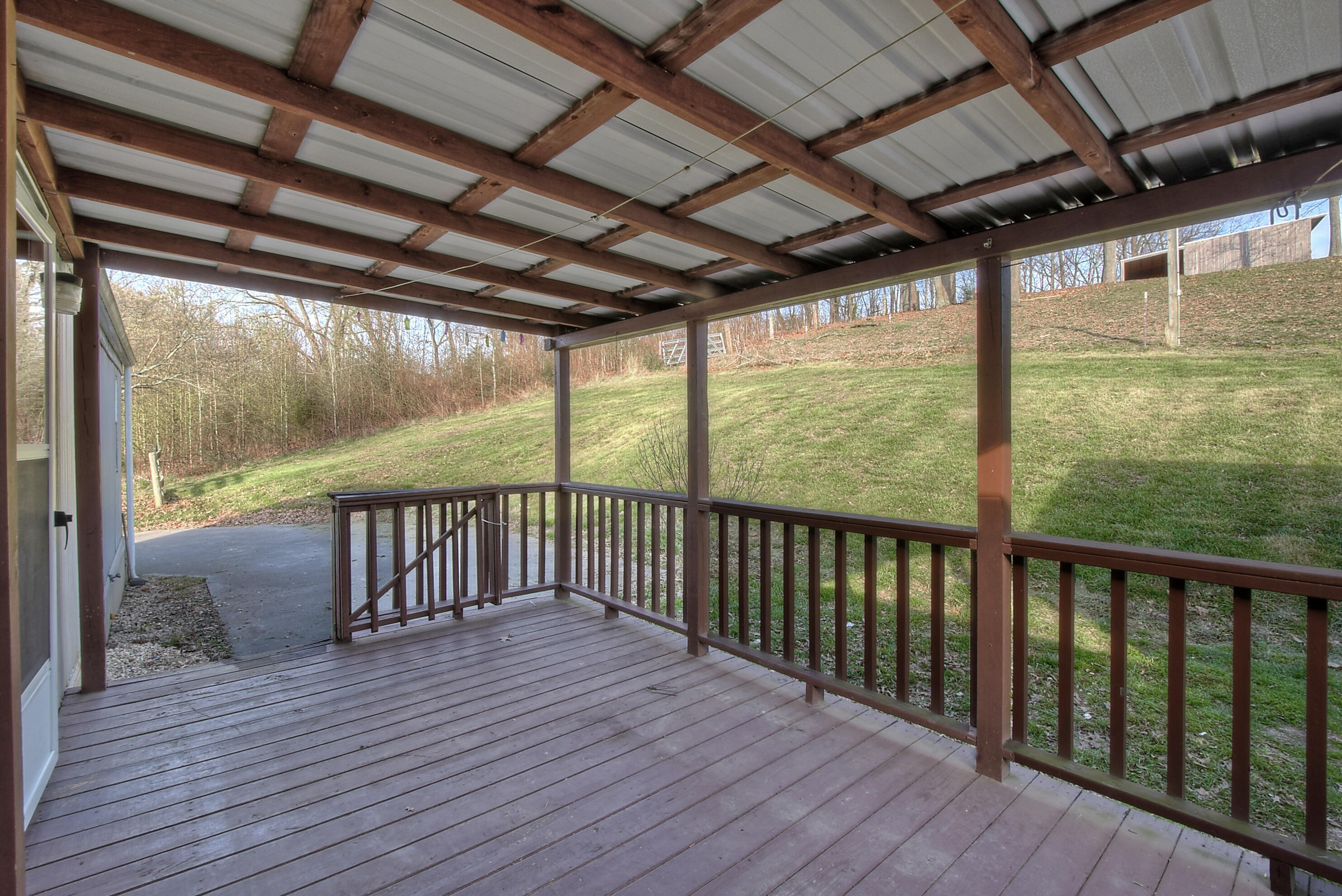504 East Campground Road Kingsport, TN 37664 - Photo 26 of 30 DSC_0241_2_3_4_5_6
