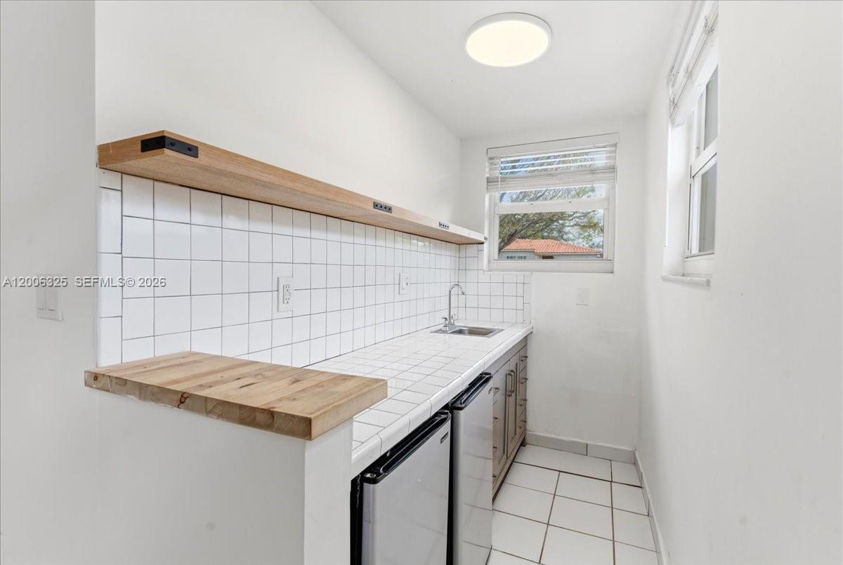 151 Southwest 51st Court Miami, FL 33134 - Photo 23 of 41