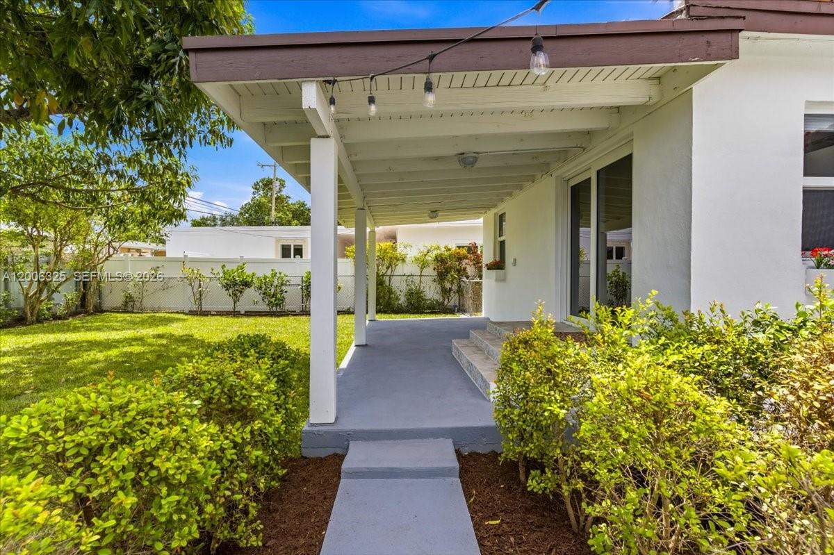 151 Southwest 51st Court Miami, FL 33134 - Photo 31 of 41