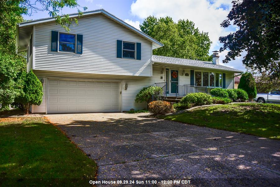 3010 North Peach Tree Ln  