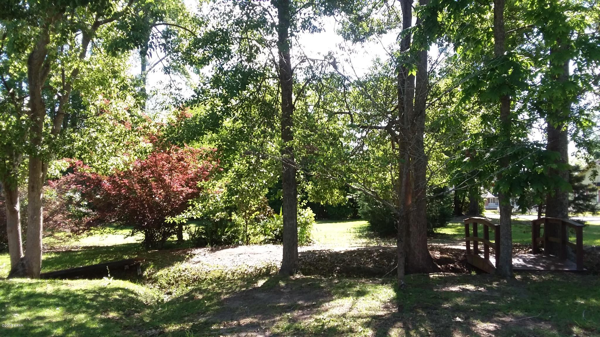 645 3rd Street Chipley, FL 32428 - Photo 23 of 33