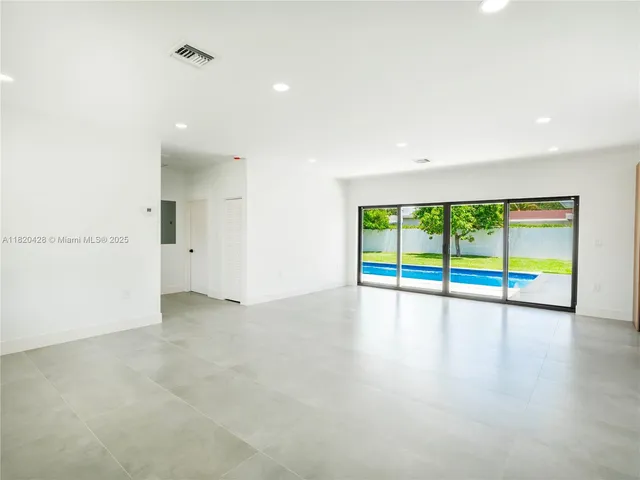 $750,000 | 1181 Northeast 202nd Street, Miami, FL 33179