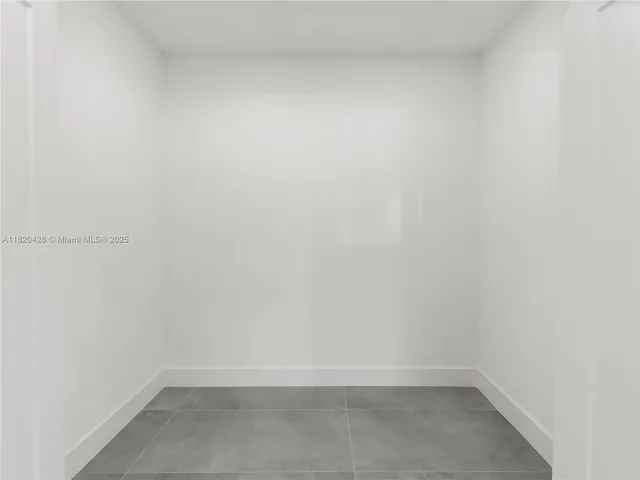 $750,000 | 1181 Northeast 202nd Street, Miami, FL 33179