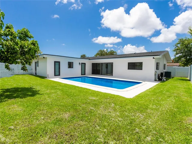 $750,000 | 1181 Northeast 202nd Street, Miami, FL 33179