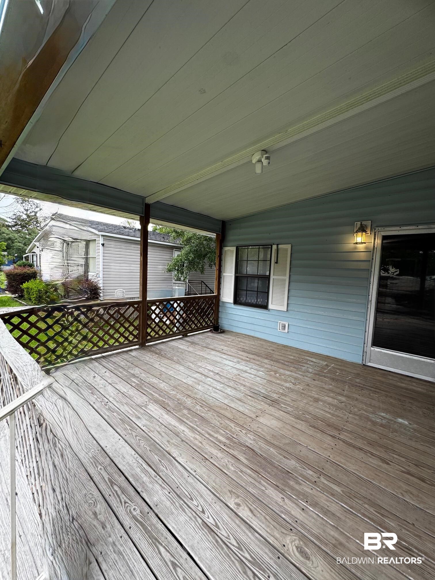 24994 Pompano Drive Elberta, AL 36530 - Photo 3 of 14 View of deck
