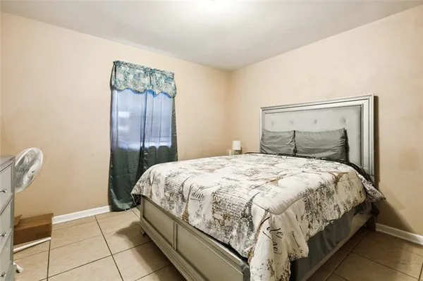 $249,900 | 9100-02 Titans Drive, Chalmette, LA 70043